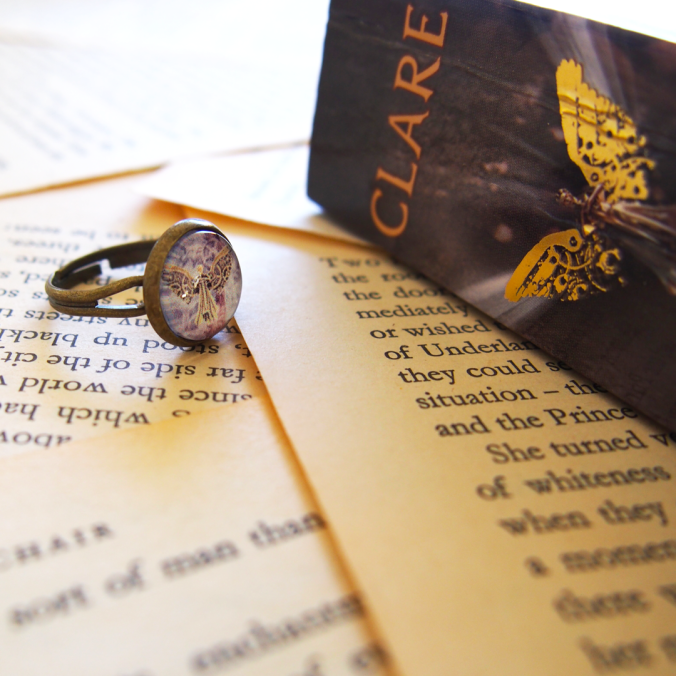 Unboxing: OwlCrate: Steampunk